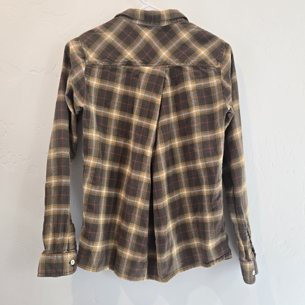 Flannel - Picture 3 of 11